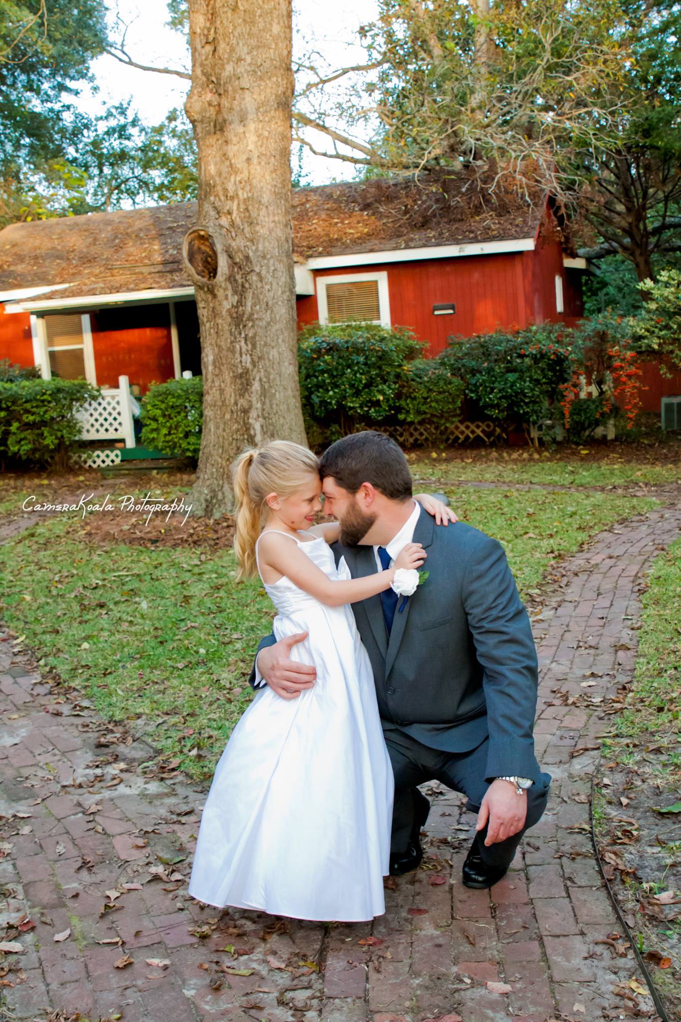 Kellie+Casey_Statesboro_Wedding_CameraKoala_31